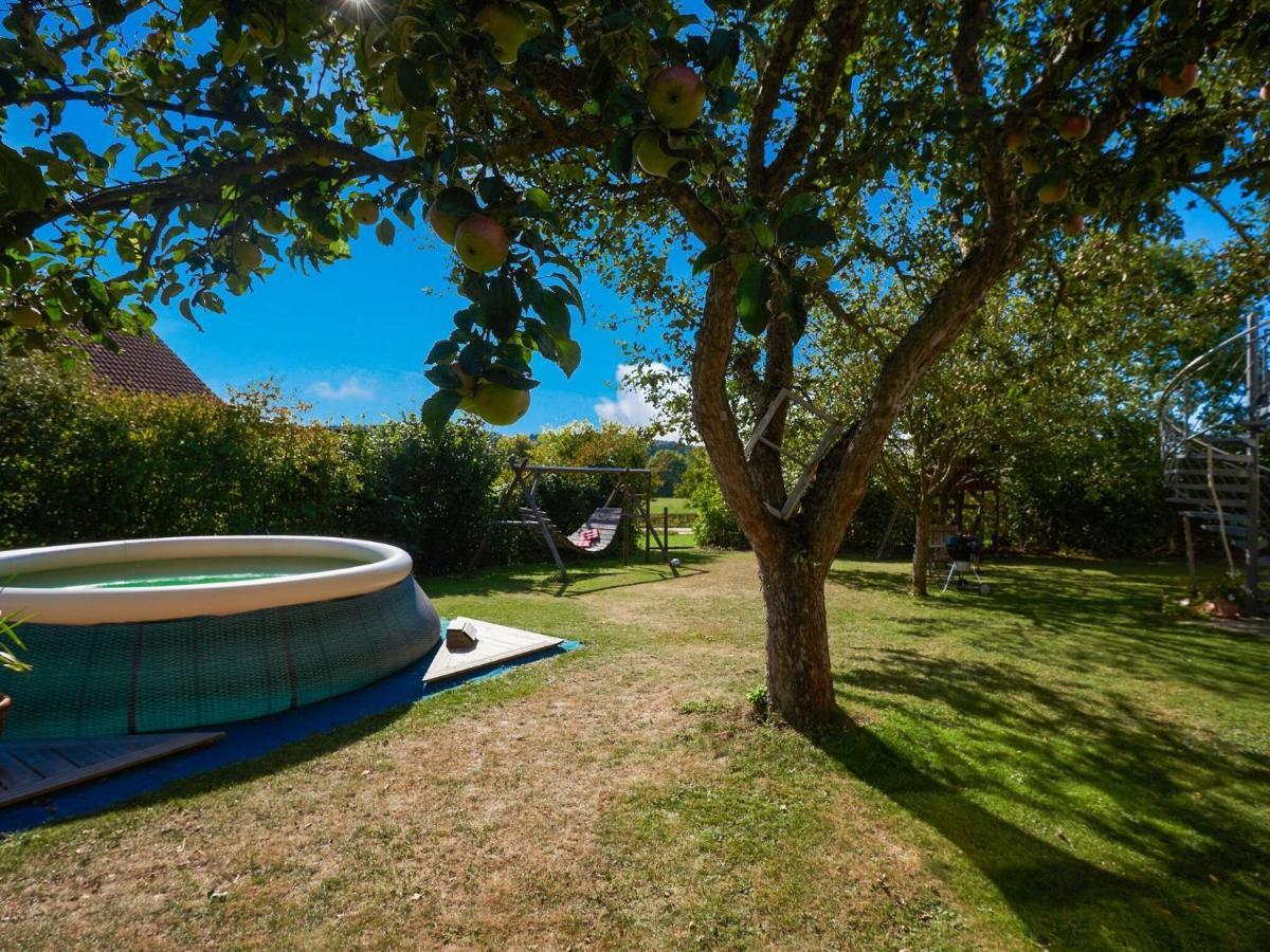 Nice Flat With Sauna Covered Terrace Garden And Tree House For Children Zandt Buitenkant foto