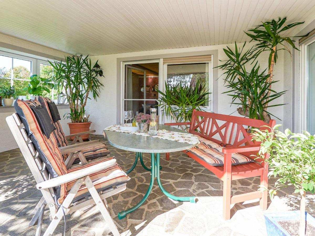 Nice Flat With Sauna Covered Terrace Garden And Tree House For Children Zandt Buitenkant foto